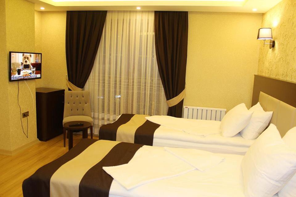 Vanli Otel Тосья Экстерьер фото